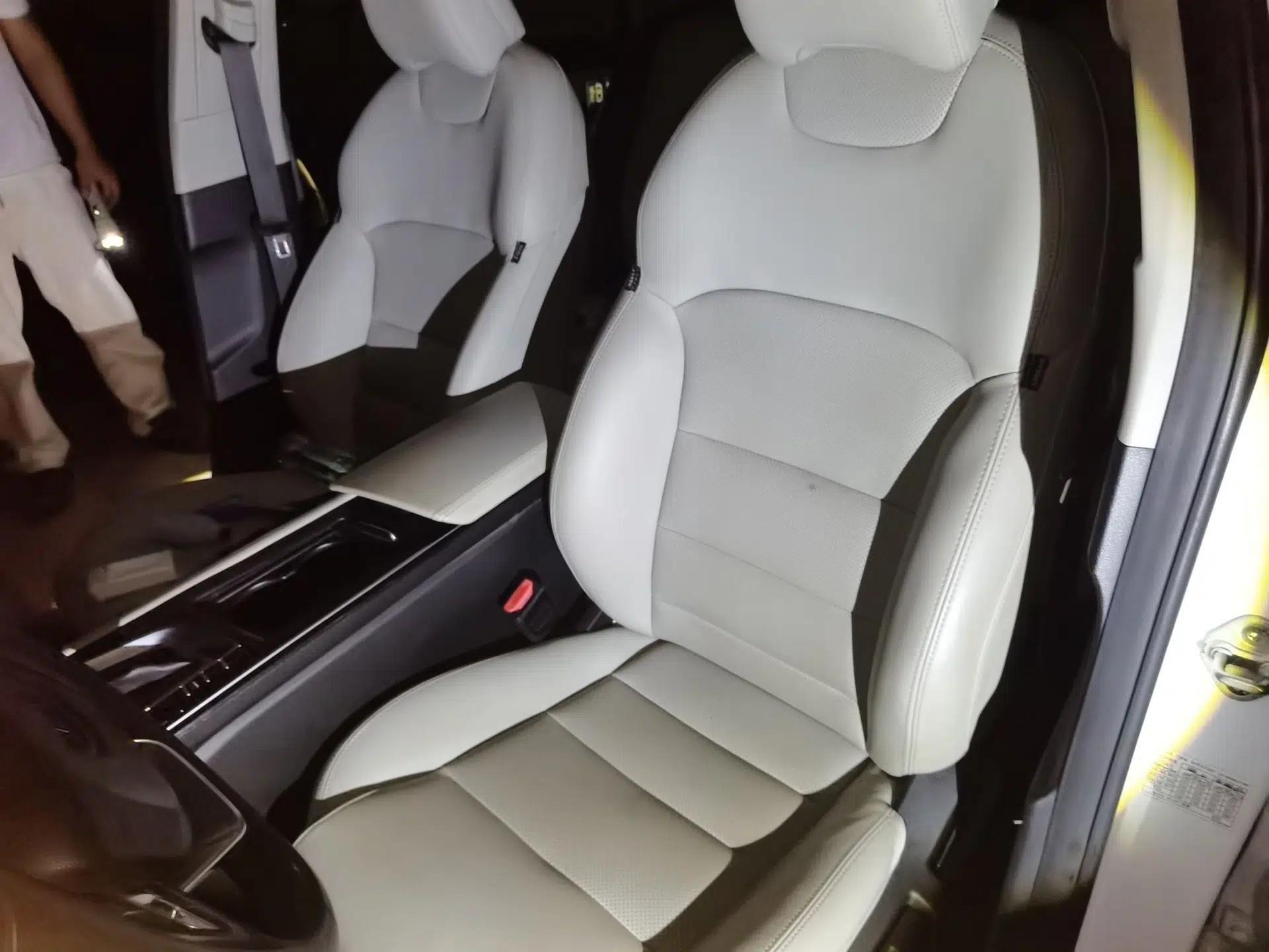 Geely Auto Binray 2018 14T CVT Colorful Edition — миниатюра 15