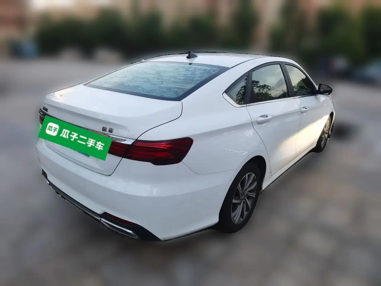 Geely Auto Binray 2018 14T CVT Colorful Edition — миниатюра 6