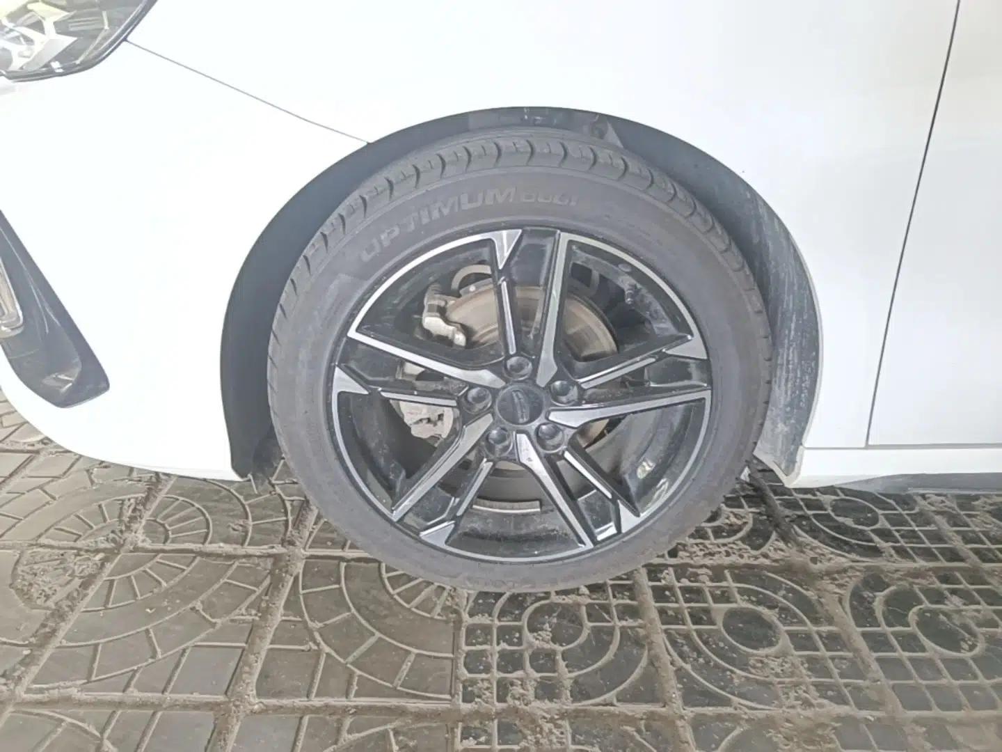 Geely Auto Binray 2022 Binrui COOL 1.5T DCT Electric Edition — миниатюра 10
