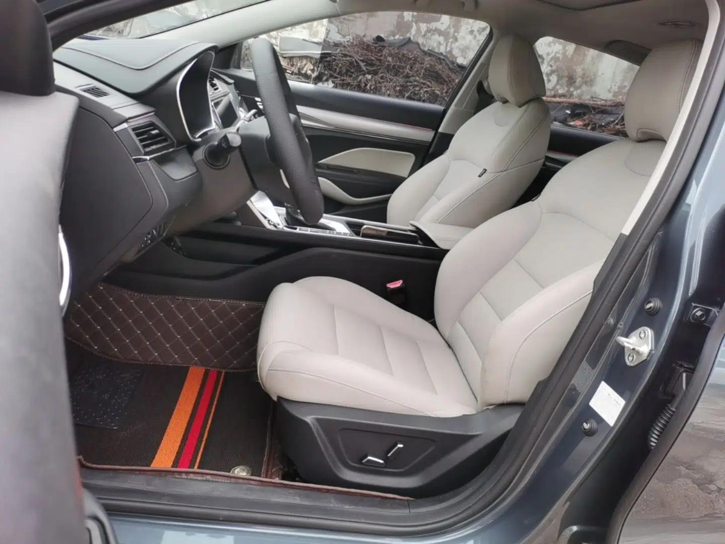 Geely Auto Binray 2018 14T CVT Binyi Edition — миниатюра 17