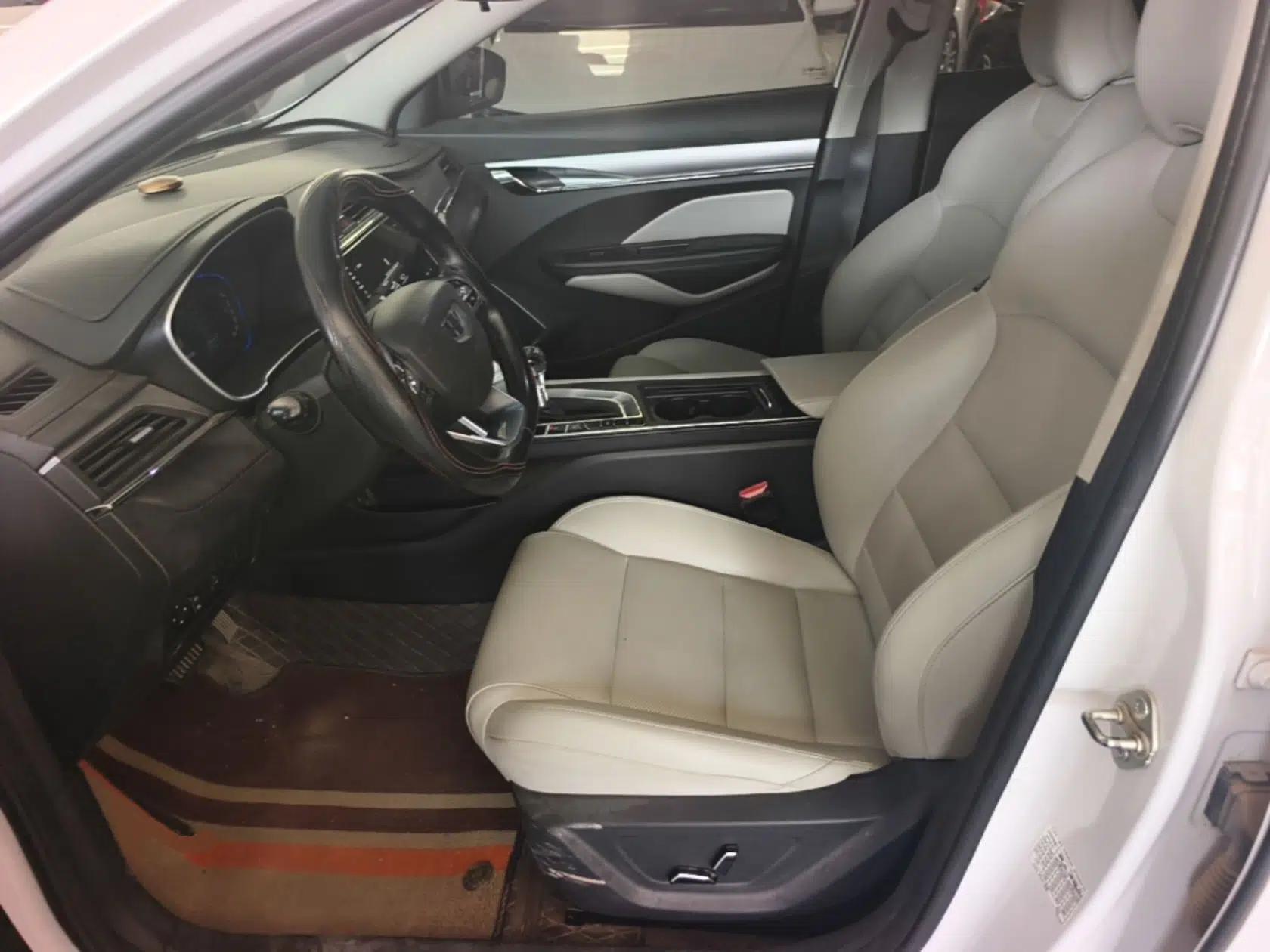 Geely Auto Binray 2018 14T CVT Binyi Edition — миниатюра 17