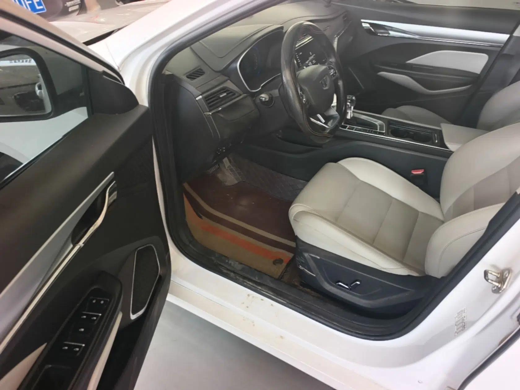 Geely Auto Binray 2018 14T CVT Binyi Edition — миниатюра 18