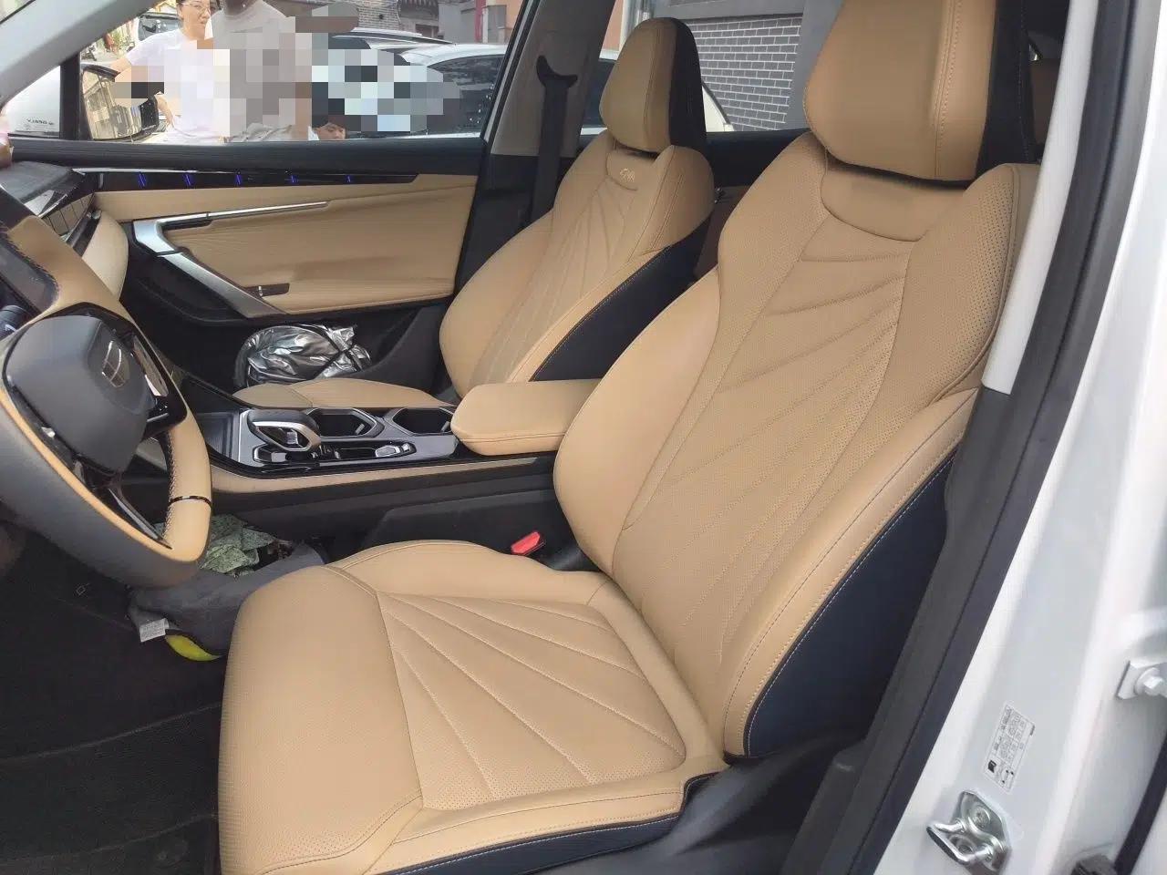 Geely Auto FX11 2023 1.5TD DCT Prestige Edition — миниатюра 15
