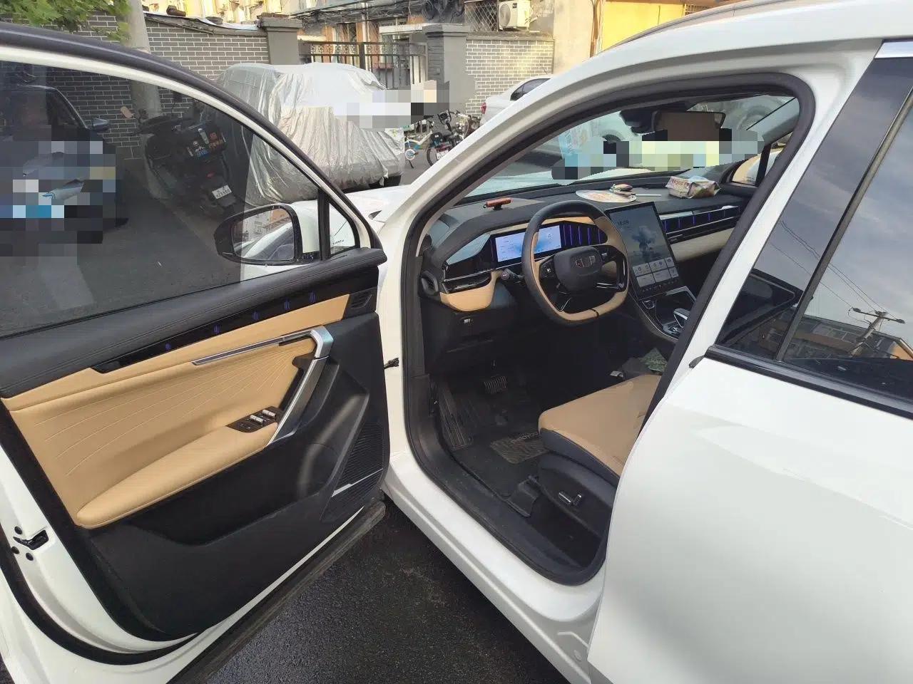 Geely Auto FX11 2023 1.5TD DCT Prestige Edition — миниатюра 16