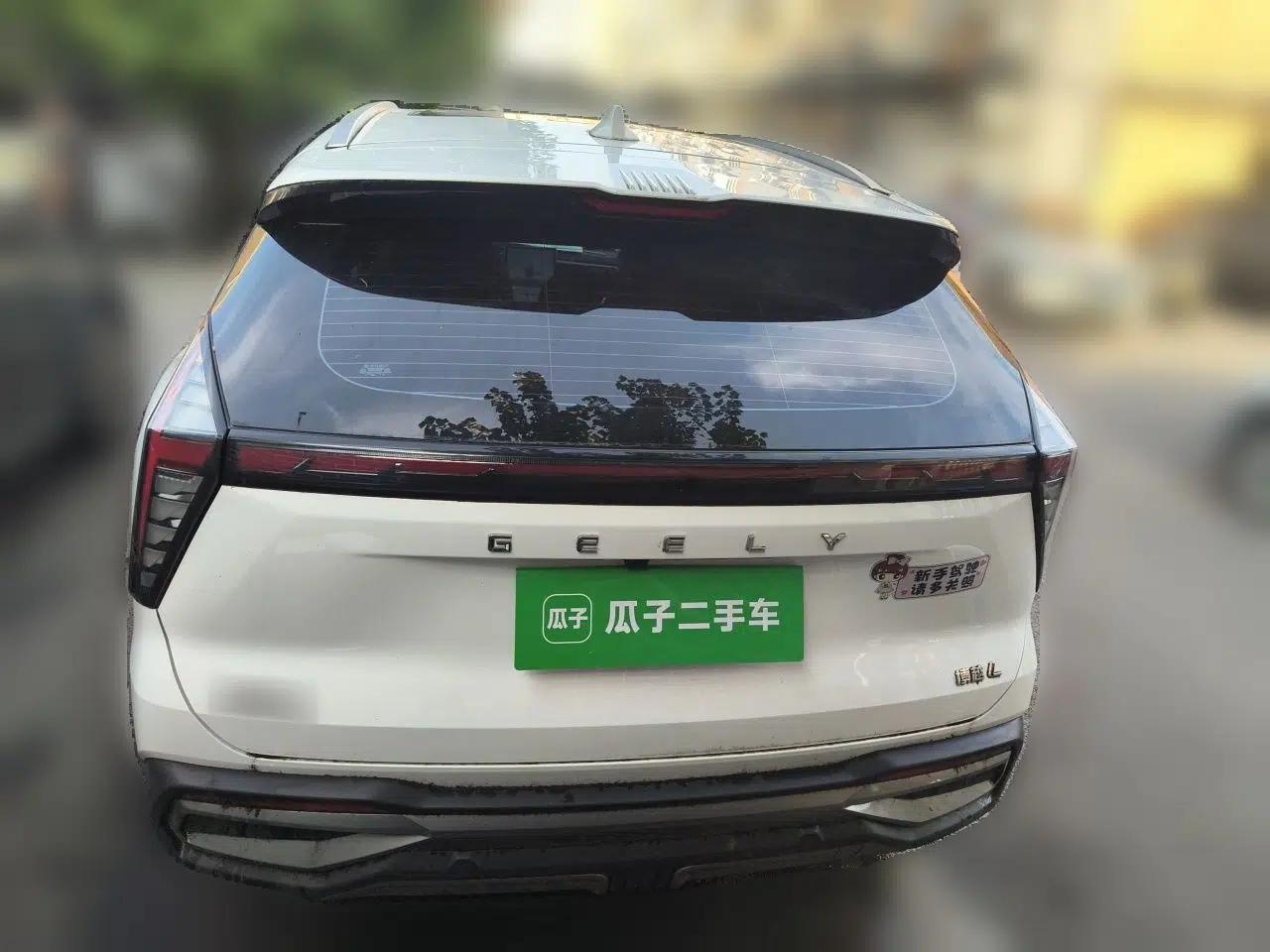 Geely Auto FX11 2023 1.5TD DCT Prestige Edition — миниатюра 5
