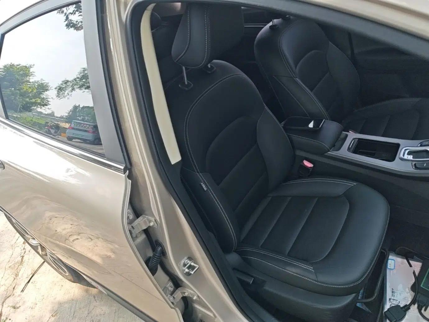Geely Auto Emgrand GS 2018 Lingchao Edition 1.4T Automatic LingShang Smart Connectivity Model — миниатюра 19