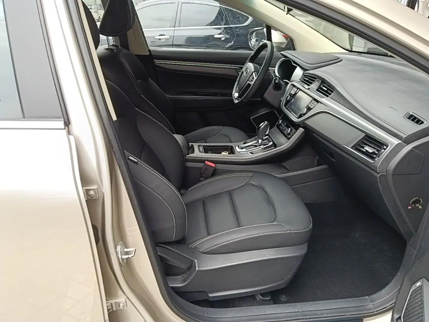 Geely Auto Emgrand GS 2016 Sport Edition 1.8L Automatic LingShang Model — миниатюра 19