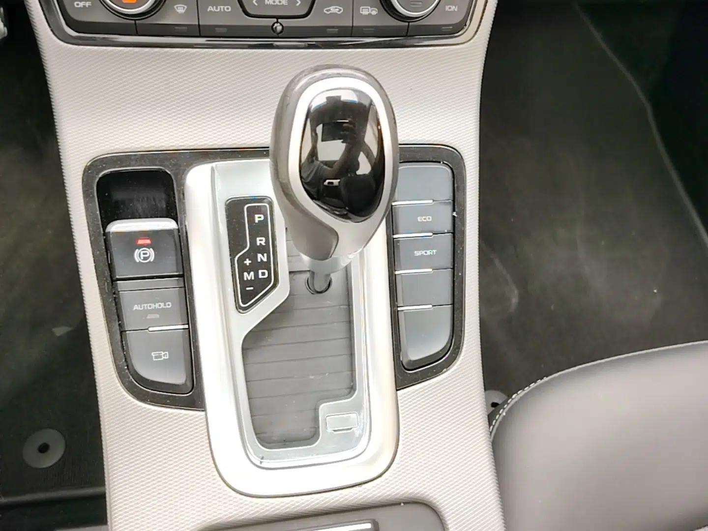 Geely Auto Emgrand GS 2018 Sport Edition 1.4T Automatic LingShang Model — миниатюра 16