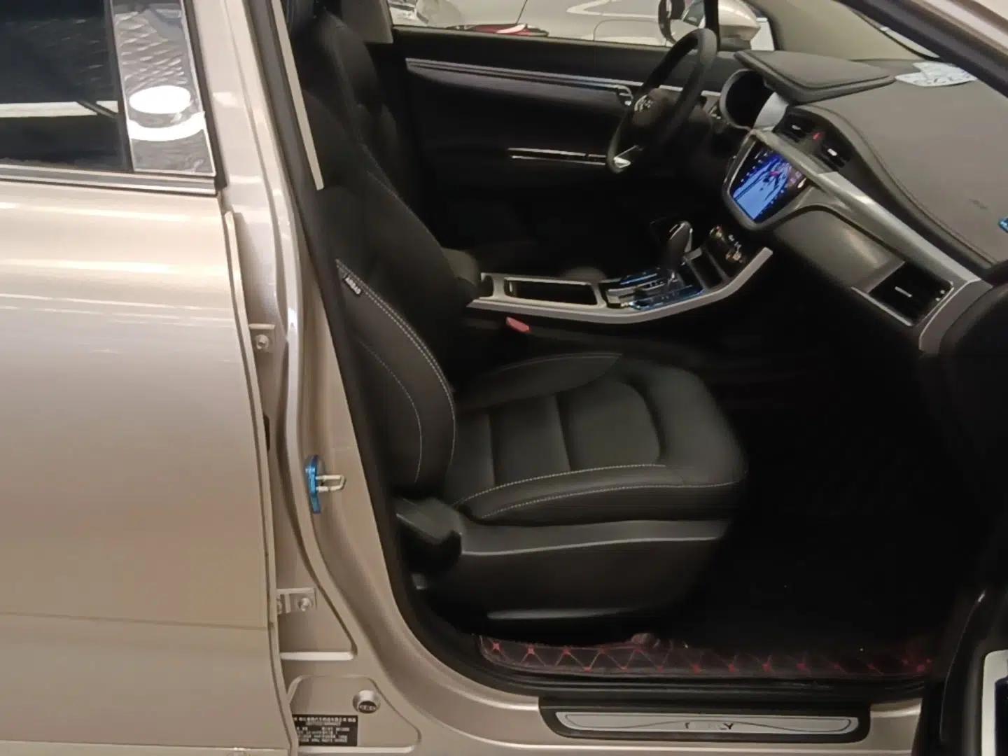 Geely Auto Emgrand GS 2019 1.4T CVT Edition — миниатюра 19