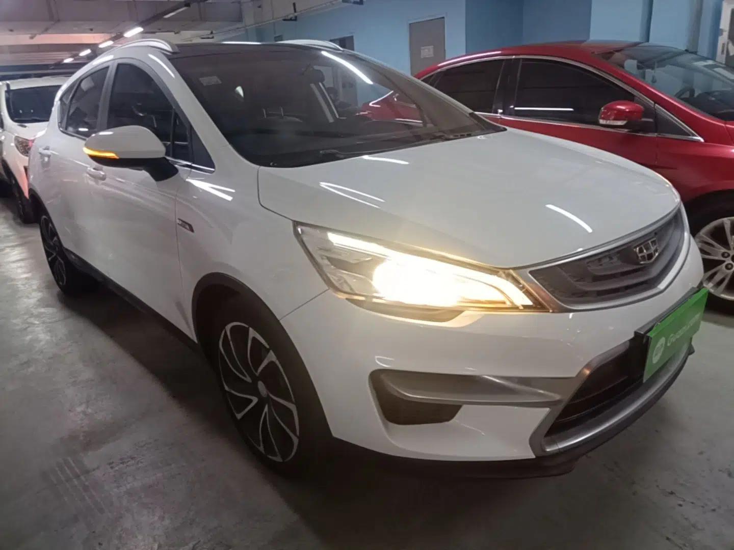Geely Auto Emgrand GS 2017 Sport Edition 1.3T Automatic Smart Connectivity Model — миниатюра 3