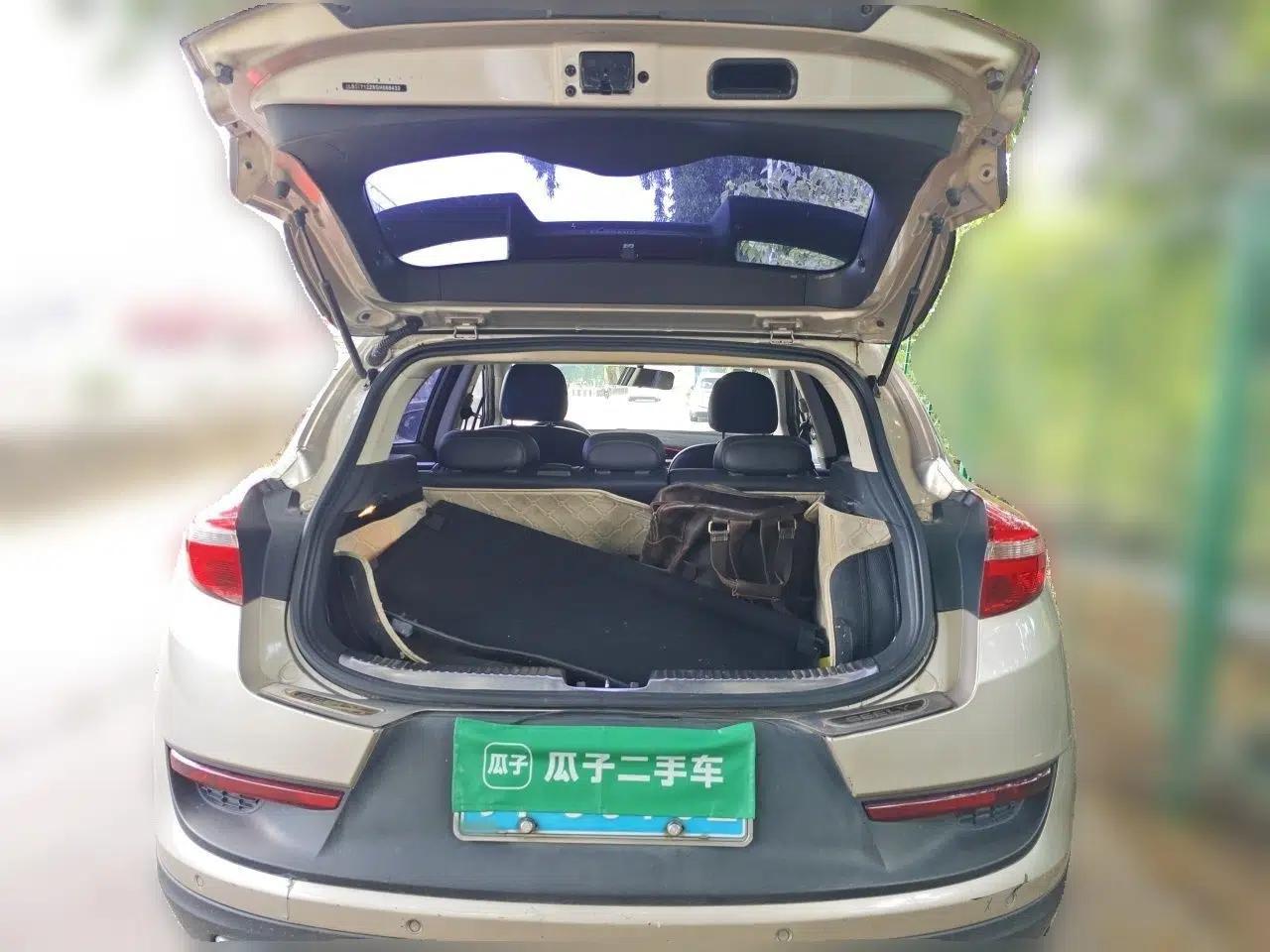 Geely Auto Emgrand GS 2016 Sport Edition 1.3T Automatic ZhenShang Model — миниатюра 16