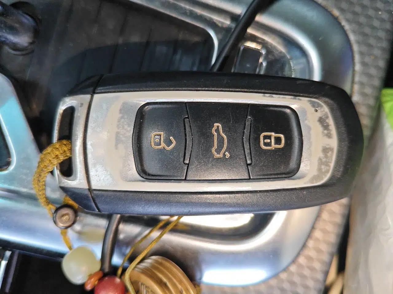 Geely Auto Emgrand GS 2016 Sport Edition 1.3T Automatic ZhenShang Model — миниатюра 17
