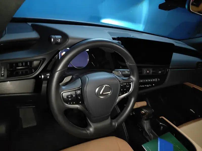 Lexus ES 2022 200 Premium Edition — миниатюра 11