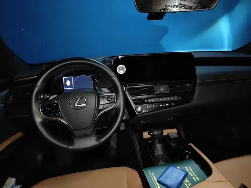 Lexus ES 2022 200 Premium Edition — миниатюра 10