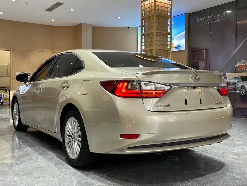Lexus ES 2015 200 Elite Edition — миниатюра 4