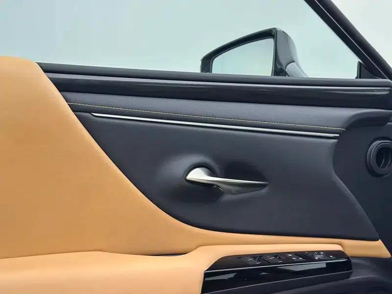 Lexus ES 2022 200 Premium Edition — миниатюра 15