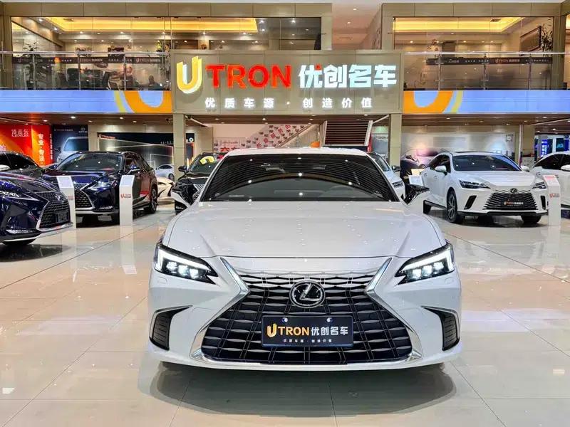 Lexus ES 2025 200 Premium Edition — миниатюра 2