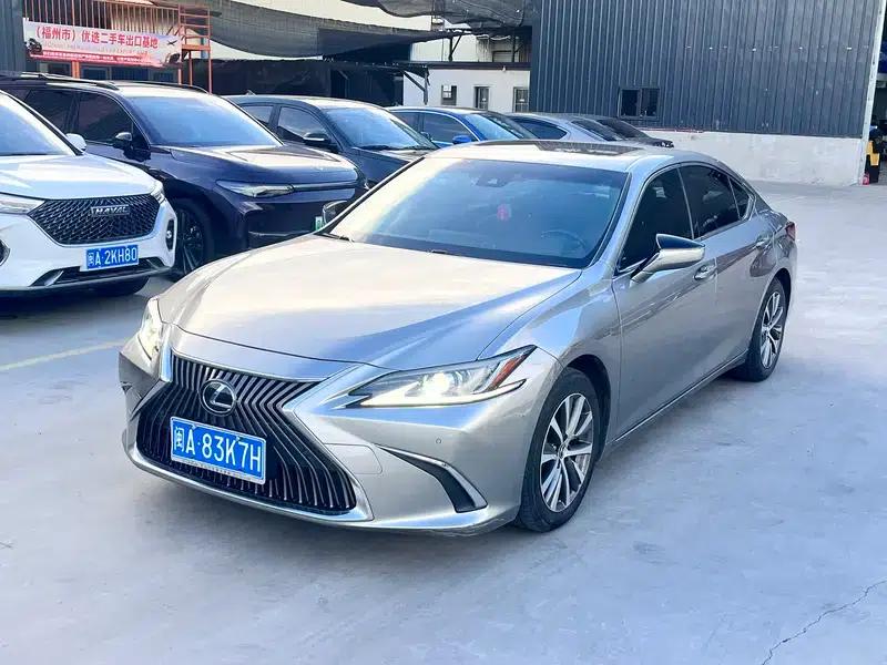 Lexus ES 2018 200 Premium Edition (China VI Emission Standard) — миниатюра 1