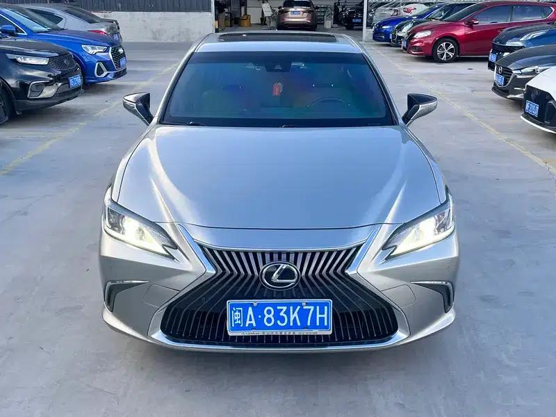 Lexus ES 2018 200 Premium Edition (China VI Emission Standard) — миниатюра 2