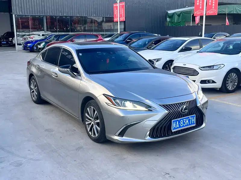 Lexus ES 2018 200 Premium Edition (China VI Emission Standard) — миниатюра 3