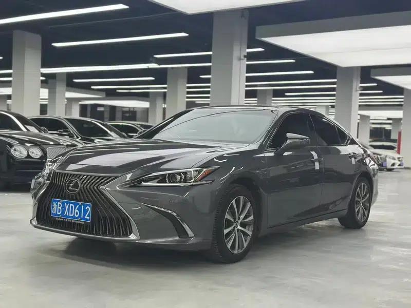 Lexus ES 2020 200 Premium Edition (China VI Emission Standard) — миниатюра 1