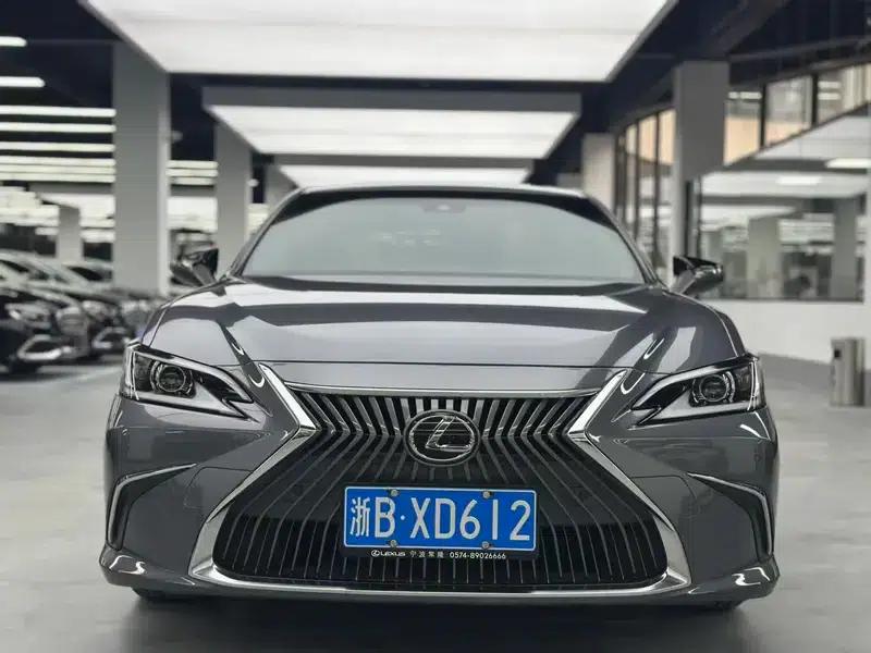 Lexus ES 2020 200 Premium Edition (China VI Emission Standard) — миниатюра 2