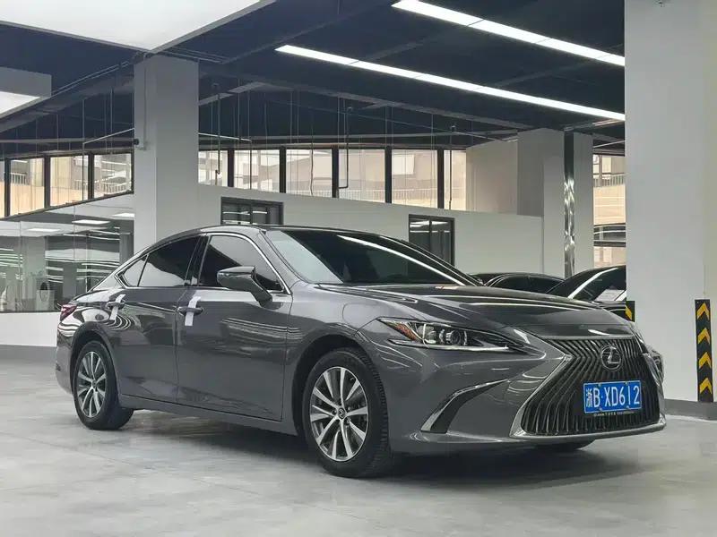 Lexus ES 2020 200 Premium Edition (China VI Emission Standard) — миниатюра 3