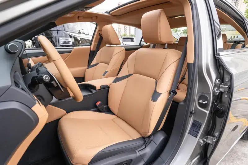 Lexus ES 2025 300h Premium Edition — миниатюра 20