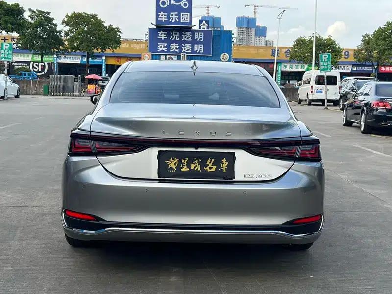Lexus ES 2025 200 Premium Edition — миниатюра 5