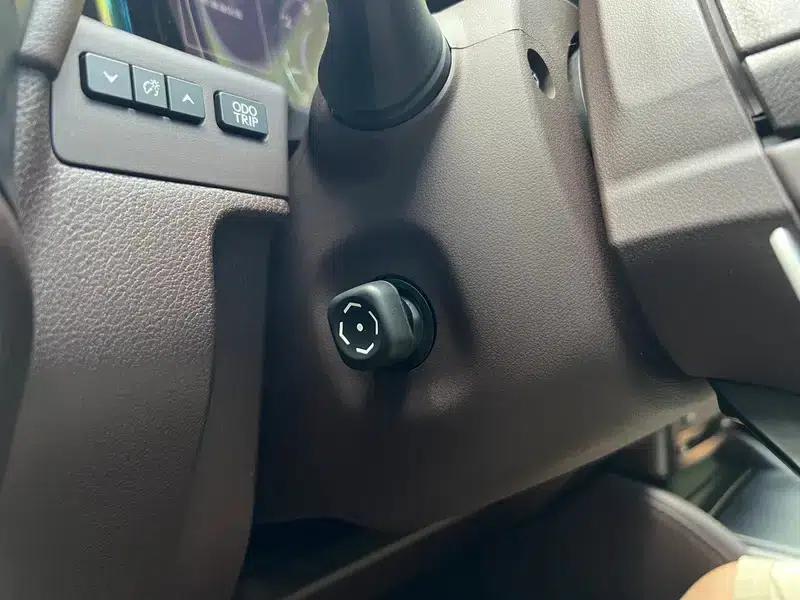Lexus ES 2018 200 Luxury Edition (China V emission standard) — миниатюра 24