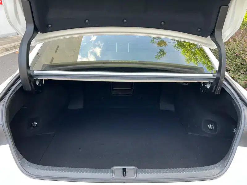 Lexus ES 2018 200 Luxury Edition (China V emission standard) — миниатюра 31