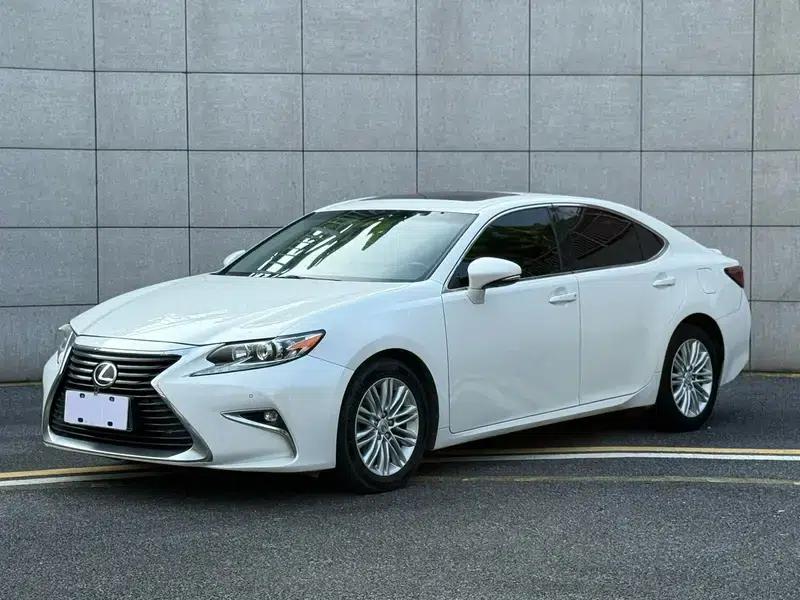 Lexus ES 2015 200 Elite Edition — миниатюра 1