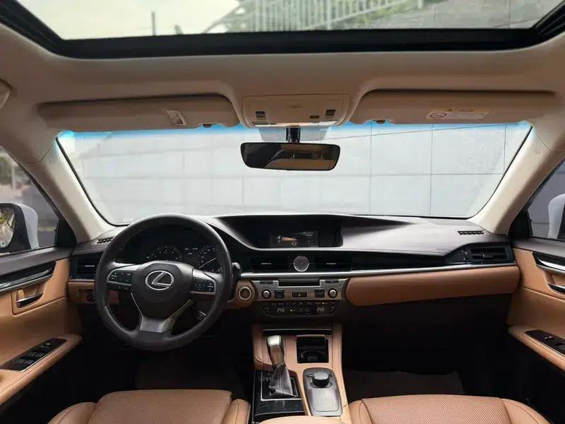 Lexus ES 2015 200 Elite Edition — миниатюра 6