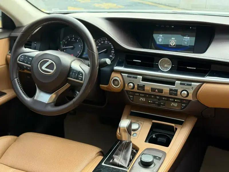 Lexus ES 2015 200 Elite Edition — миниатюра 7