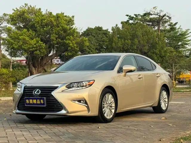 Lexus ES 2015 200 Elite Edition