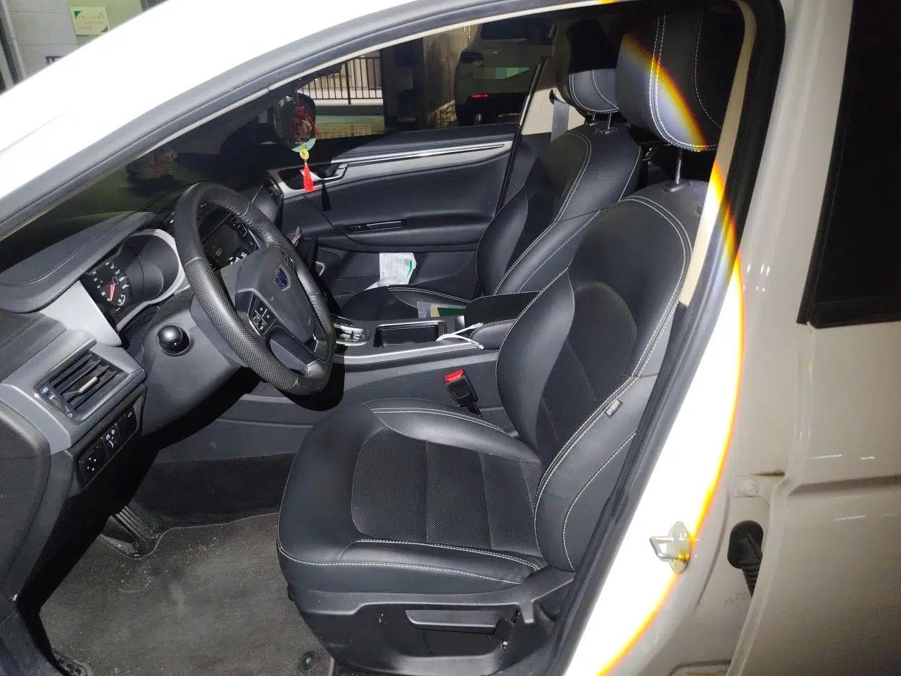 Geely Auto Emgrand GL 2018 1.8L DCT Elite Smart Connectivity Version — миниатюра 15