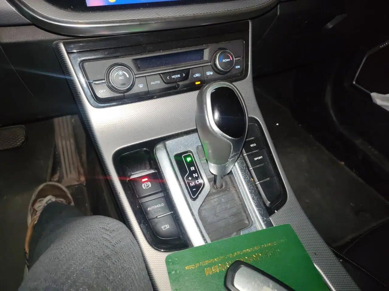 Geely Auto Emgrand GL 2018 1.8L DCT Elite Smart Connectivity Version — миниатюра 14