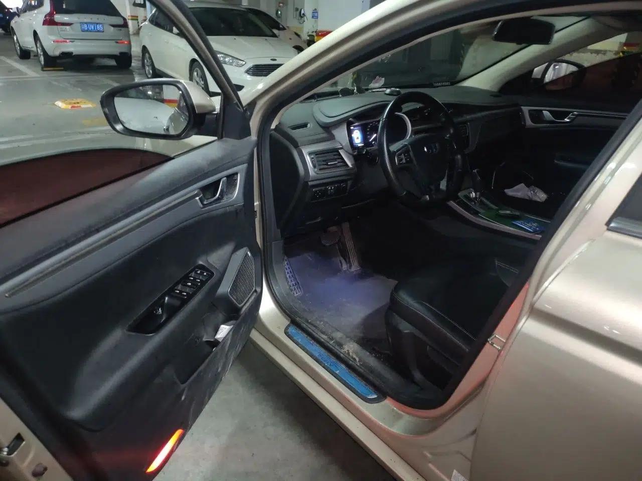 Geely Auto Emgrand GL 2018 1.8L DCT Elite Smart Connectivity Version — миниатюра 16