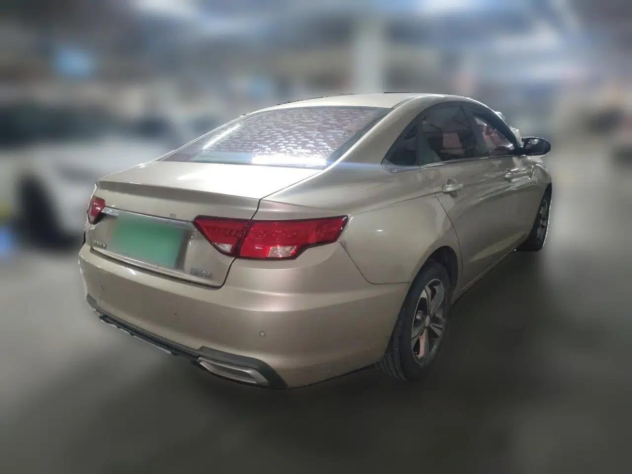 Geely Auto Emgrand GL 2018 1.8L DCT Elite Smart Connectivity Version — миниатюра 6