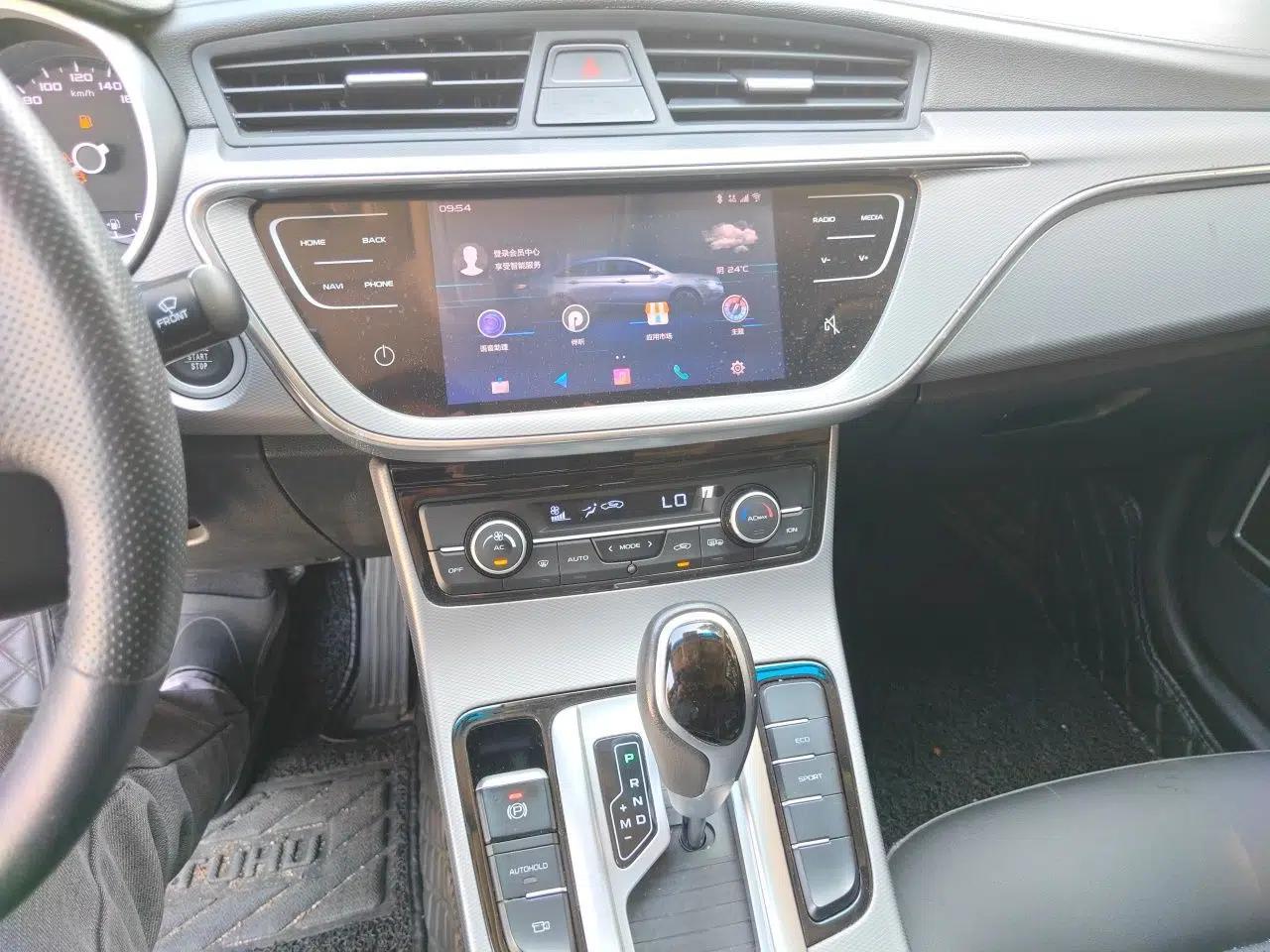 Geely Auto Emgrand GL 2018 1.4T DCT Elite Smart Connectivity Version — миниатюра 13