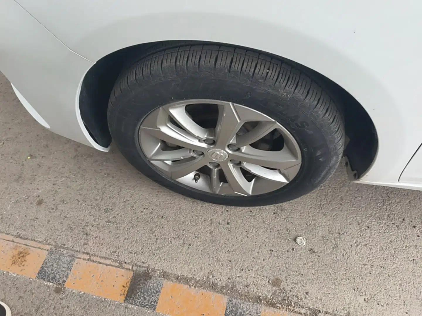 Geely Auto Emgrand GL 2021 UP 1.4T CVT Leading Edition — миниатюра 10