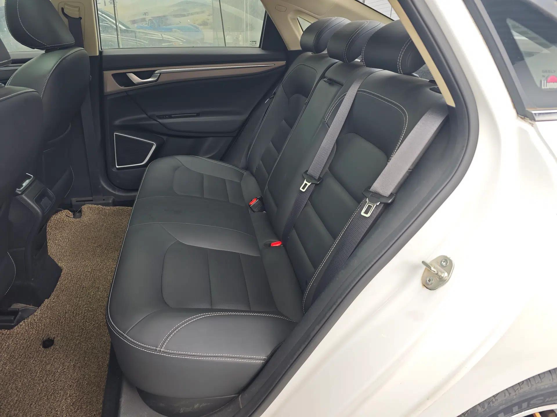 Geely Auto Emgrand GL 2018 1.8L DCT Elite Smart Connectivity Version — миниатюра 20