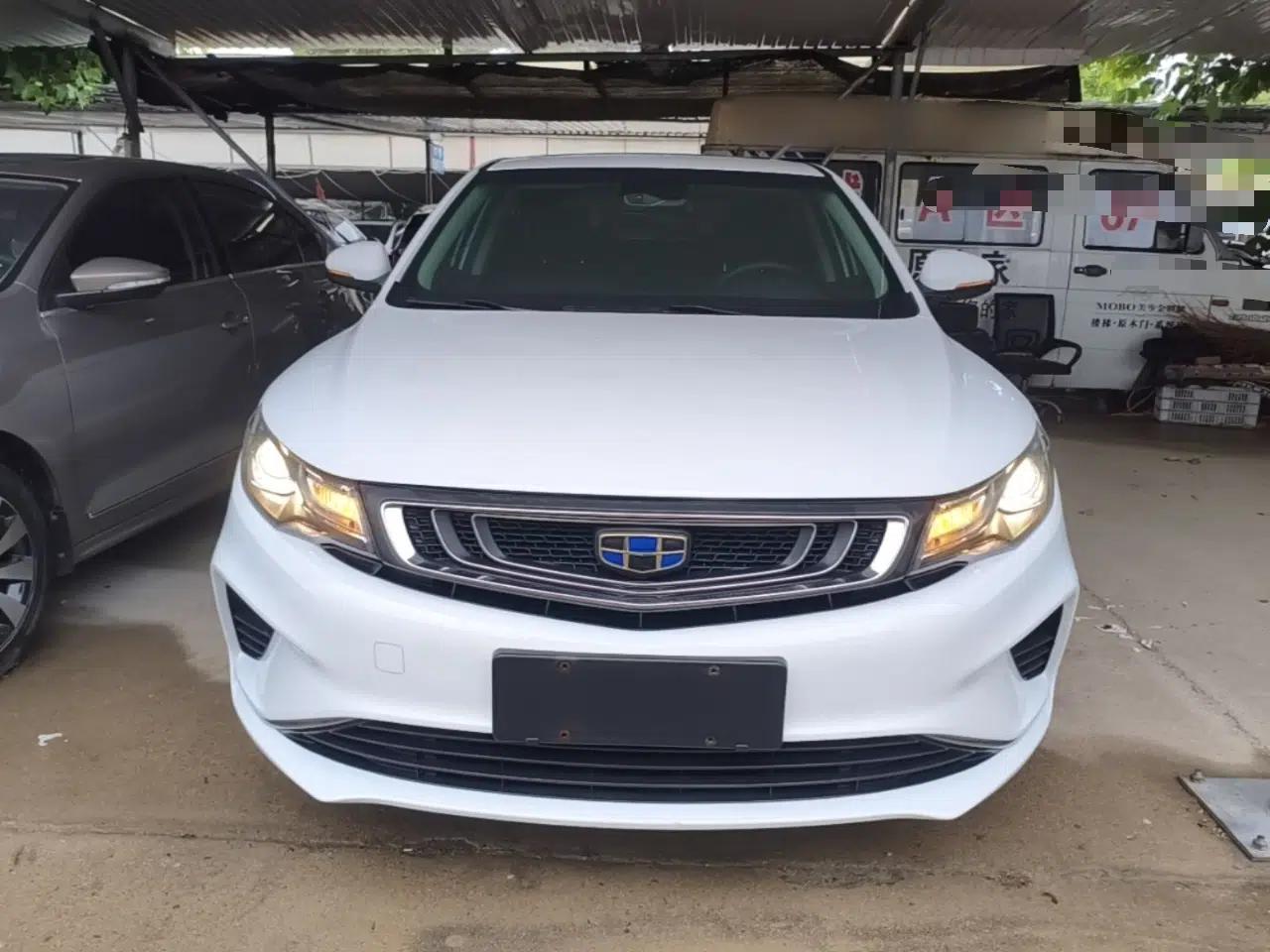 Geely Auto Emgrand GL 2018 1.4T Manual Elite Smart Connectivity Version — миниатюра 2
