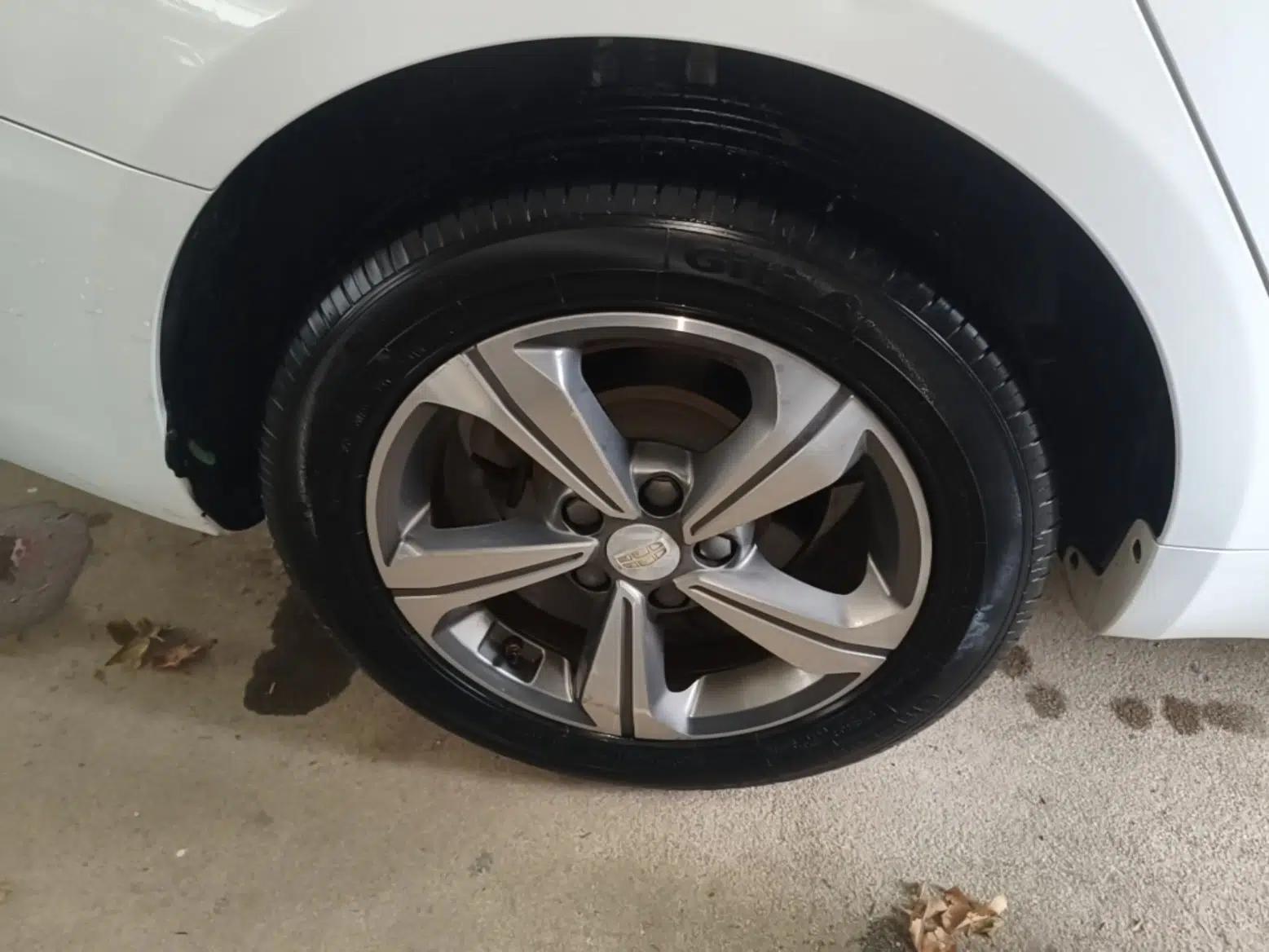 Geely Auto Emgrand GL 2018 1.4T Manual Elite Smart Connectivity Version — миниатюра 11