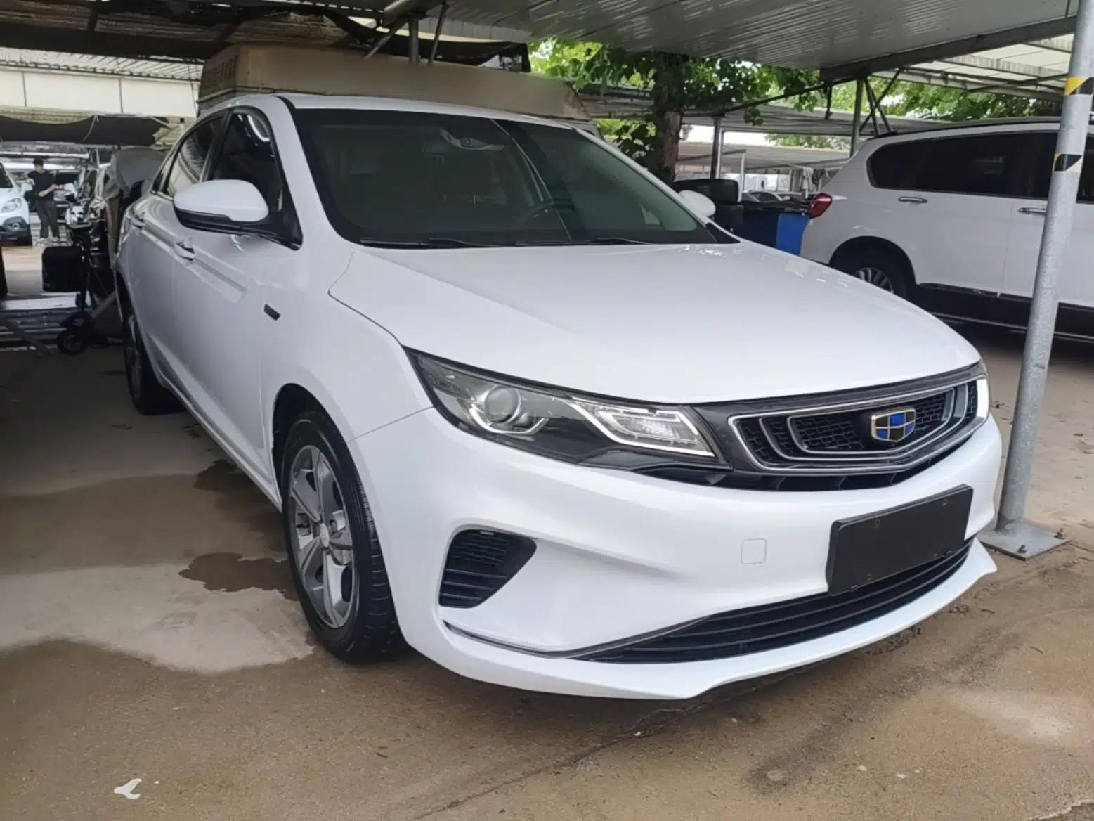 Geely Auto Emgrand GL 2018 1.4T Manual Elite Smart Connectivity Version — миниатюра 3