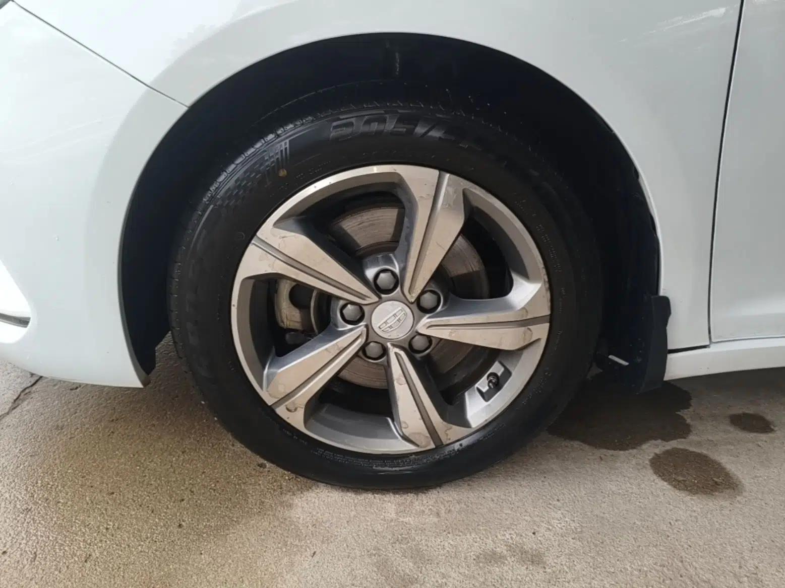 Geely Auto Emgrand GL 2018 1.4T Manual Elite Smart Connectivity Version — миниатюра 10