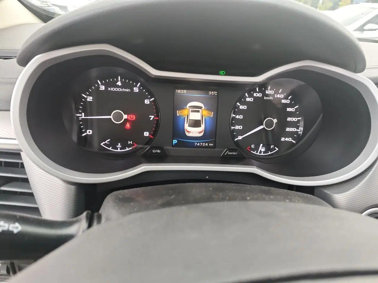 Geely Auto Emgrand GL 2018 1.8L DCT Elite Smart Connectivity Version — миниатюра 12