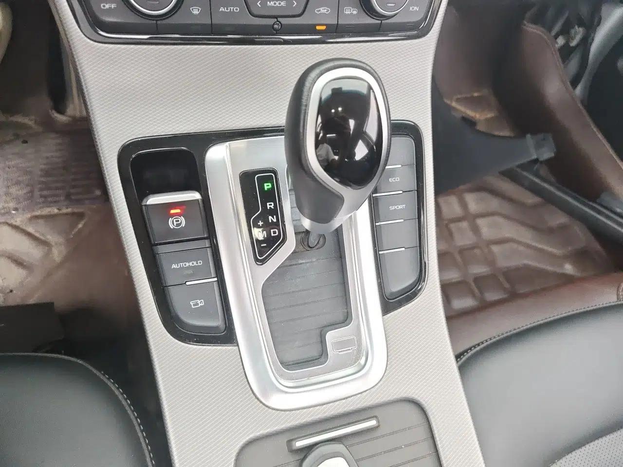 Geely Auto Emgrand GL 2018 1.8L DCT Elite Smart Connectivity Version — миниатюра 14