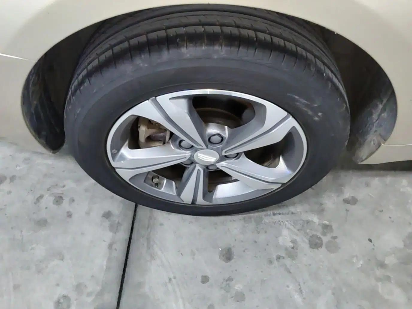 Geely Auto Emgrand GL 2019 1.4T CVT Elite Smart Edition — миниатюра 11