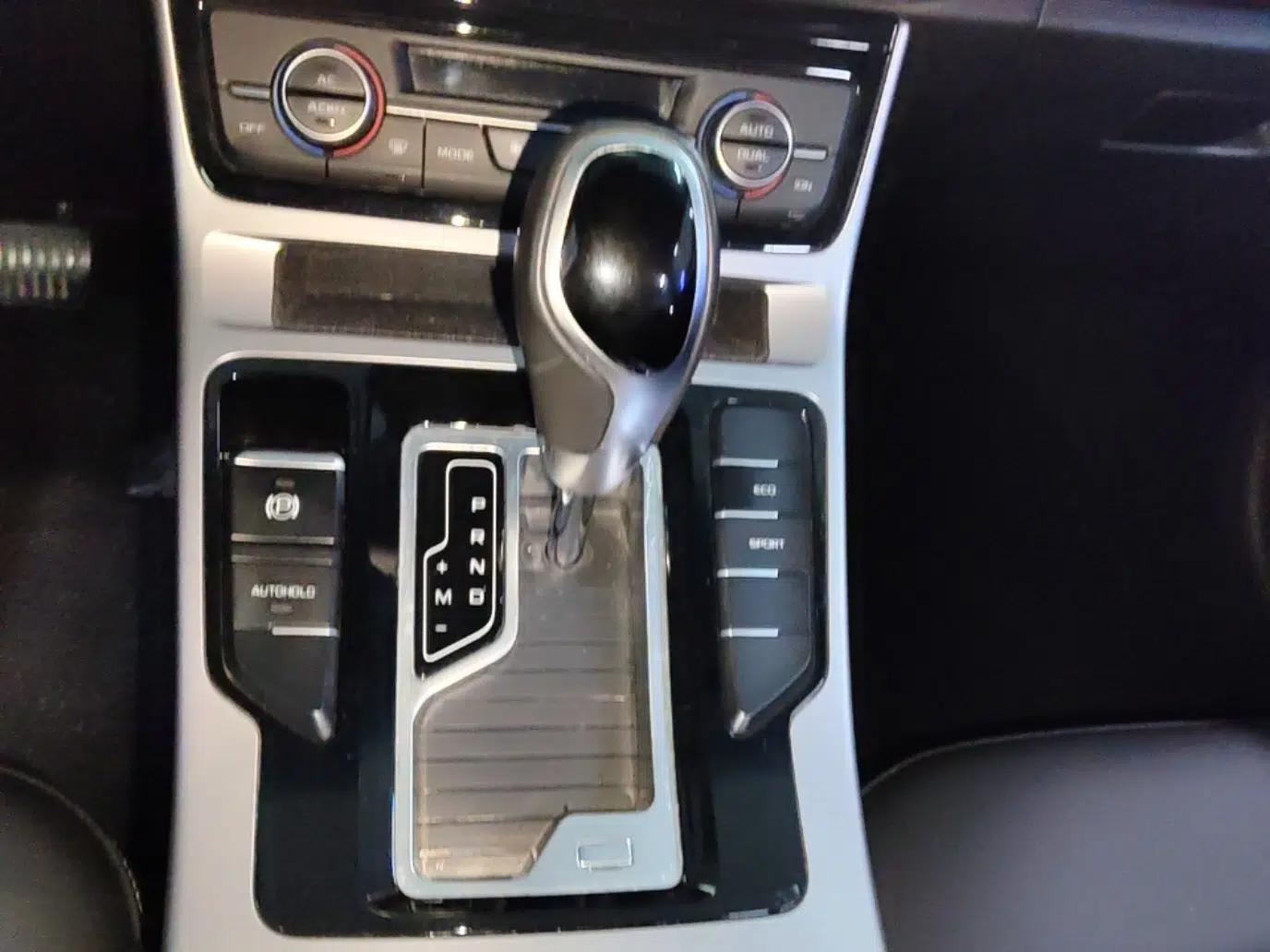 Geely Auto Emgrand GL 2019 1.4T CVT Elite Smart Edition — миниатюра 16